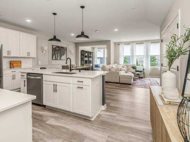 Townhouse for sale in Lake Elmo, Minnesota