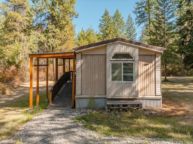 House for sale in Chattaroy, Washington