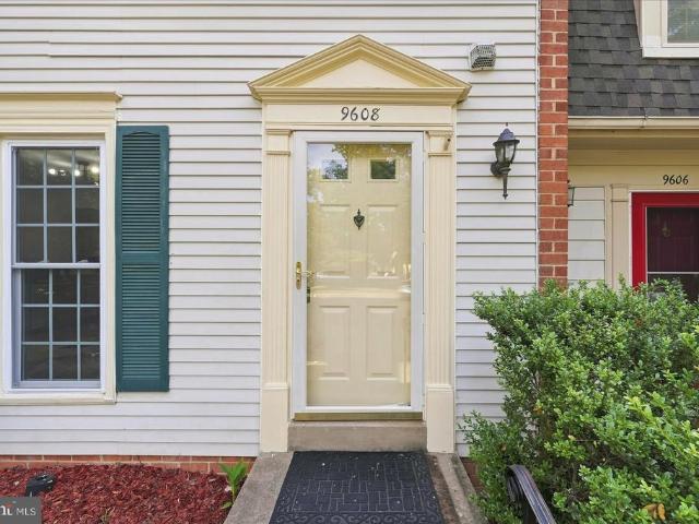 Townhouse for sale in Virginia