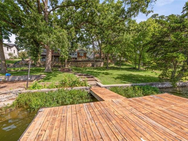 House for sale in Lakeview, Weatherby Lake