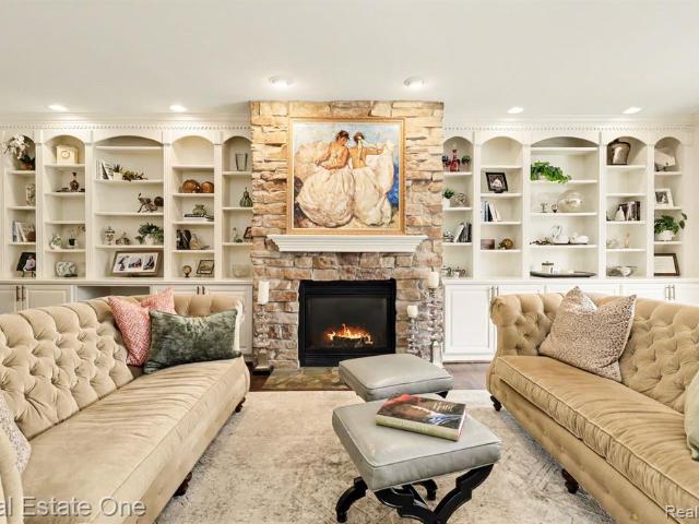 House for sale in New Hudson, Michigan
