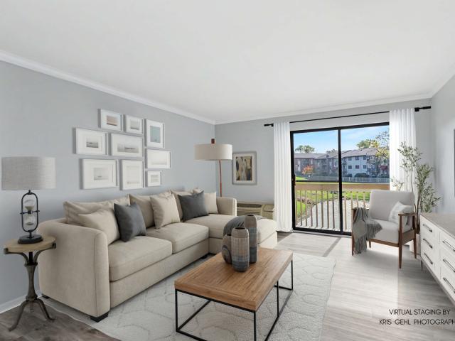 Condo for sale in Vernon Hills, Lake County