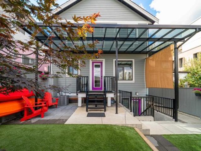Duplex for sale in Hastings-Sunrise, Vancouver
