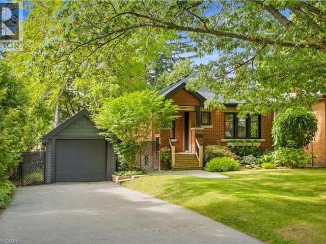 House for sale in Aldershot, Burlington