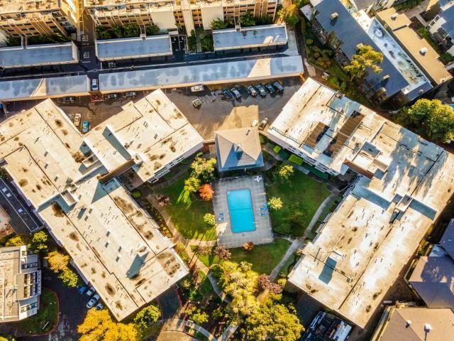 Condo for sale in Alameda