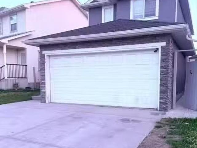 House for rent in Taradale, Calgary