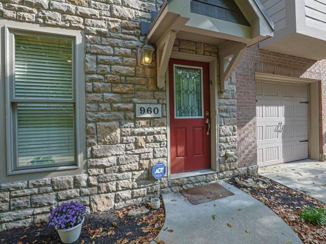 Condo for sale in Peebles Corner, Cincinnati