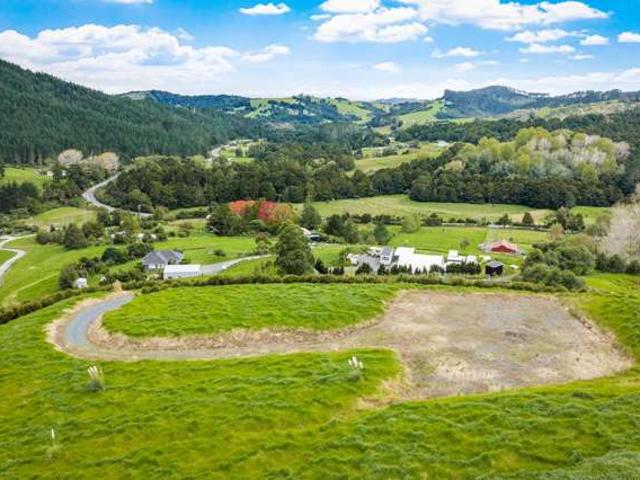 Land for sale in Kawau Island