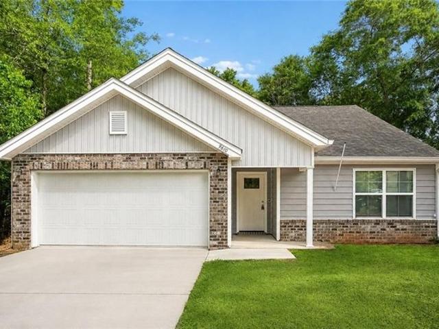 House for sale in Diamondhead, Mississippi