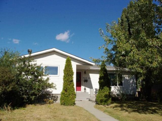 House for sale in Wedgewood, Alberta
