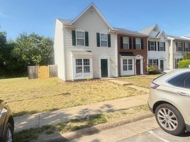 Townhouse for sale in Virginia