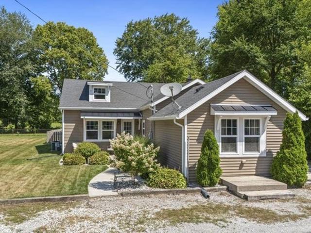 House for sale in Leo, Indiana