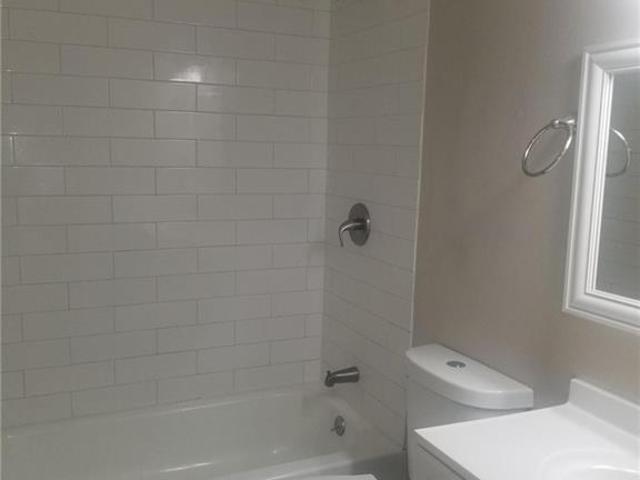 House for sale in Englewood, Independence