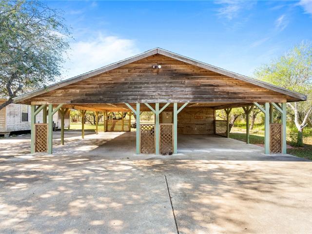 House for sale in Bee, Texas