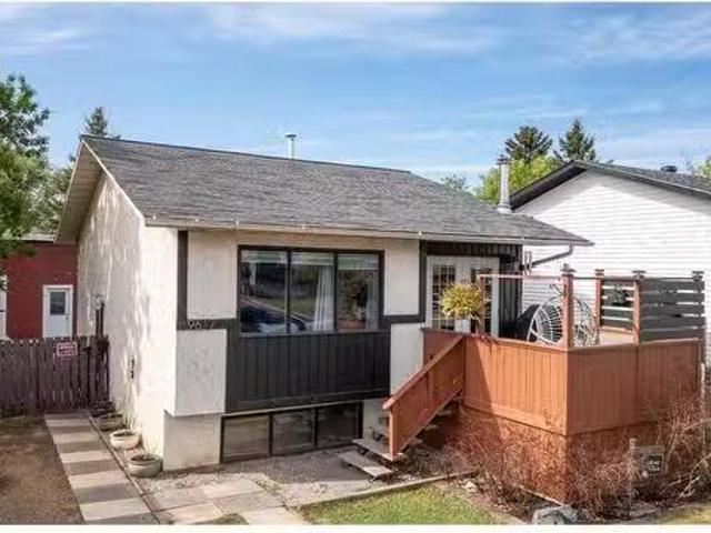 House for sale in Grande Prairie, Alberta