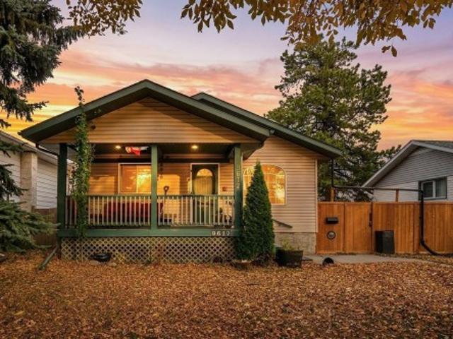 House for sale in West Jasper Place (Neighbourhood), Edmonton