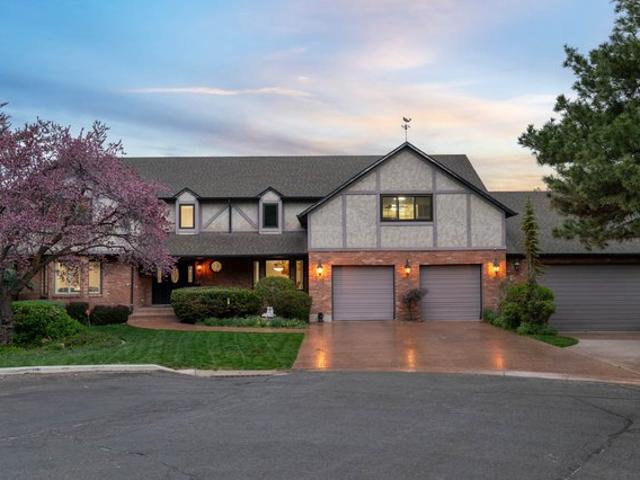 House for sale in Sandy, Utah