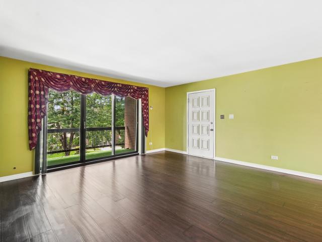 Condo for sale in Oak Lawn, Illinois