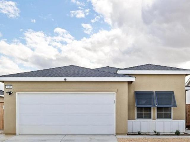 House for sale in Shafter, California