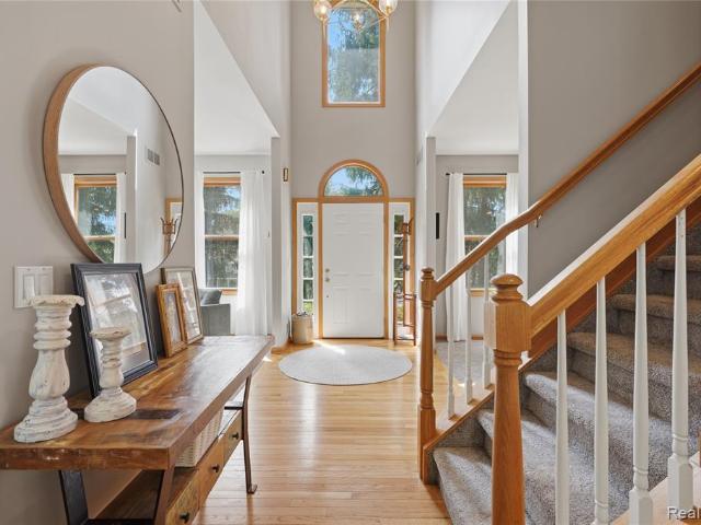 House for sale in Hamburg, Michigan