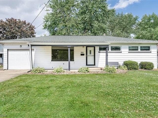 House for sale in Girard, Ohio