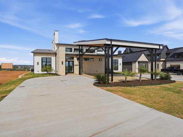 House for sale in Strawn, Texas