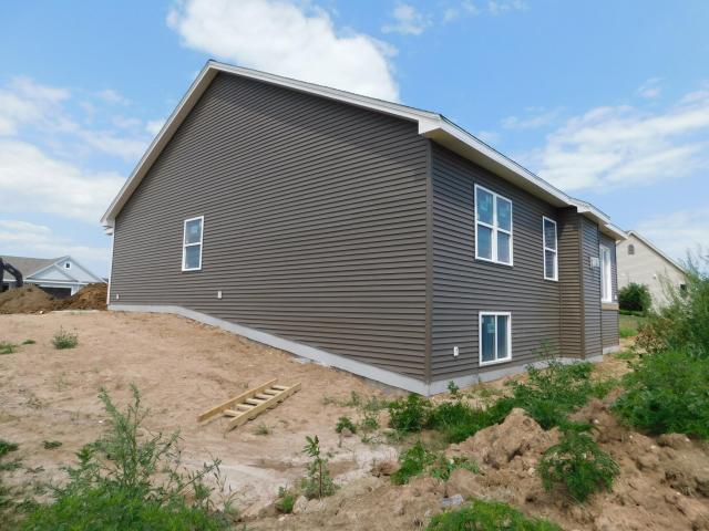 House for sale in Belgium, Wisconsin