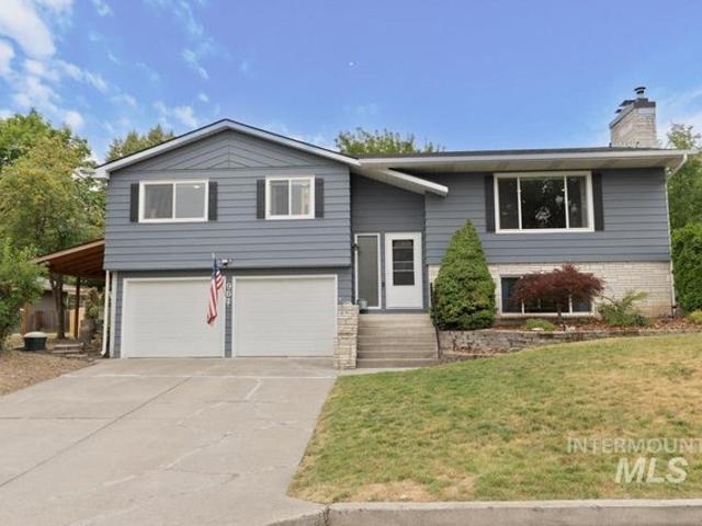 House for sale in Moscow, Idaho