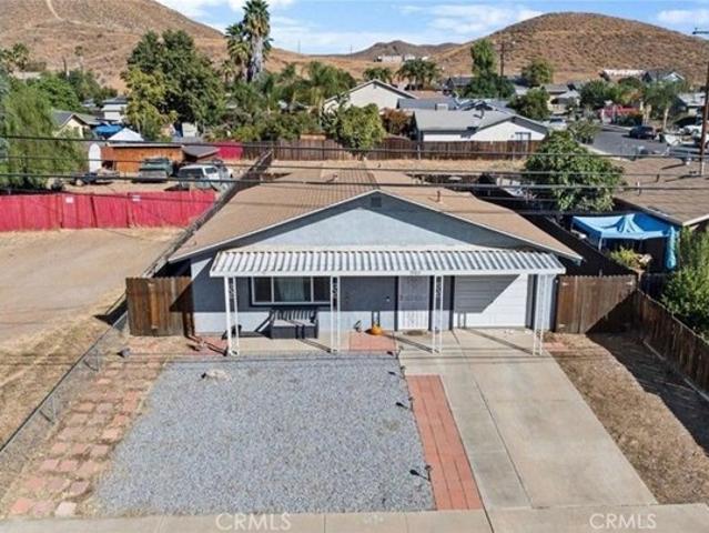 House for sale in Lake Elsinore, California