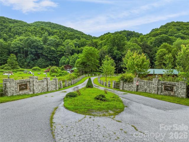 House for sale in Mars Hill, North Carolina