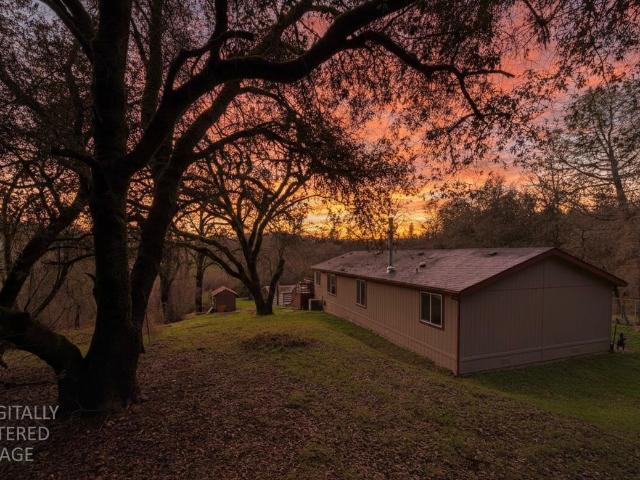 Property for sale in Cool, California