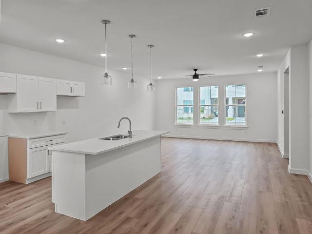 Townhouse for sale in Eagle Mountain, Fort Worth