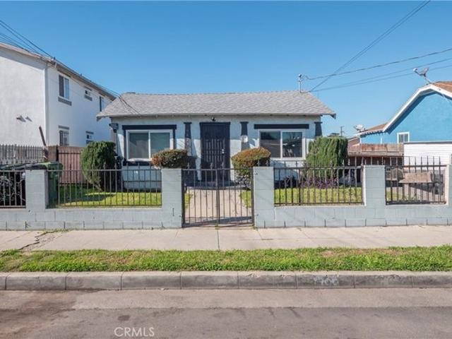 House for sale in Canoga Park, California