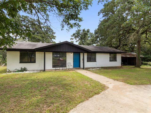 House for sale in Caldwell, Texas
