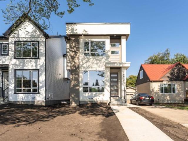 House for sale in Strathearn, Edmonton