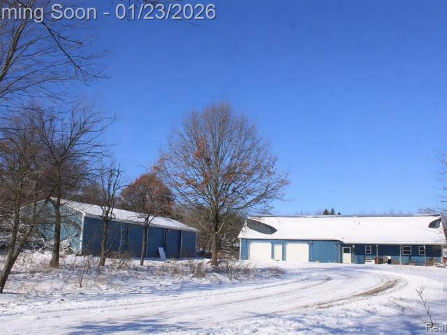 House for sale in Davisburg, Michigan