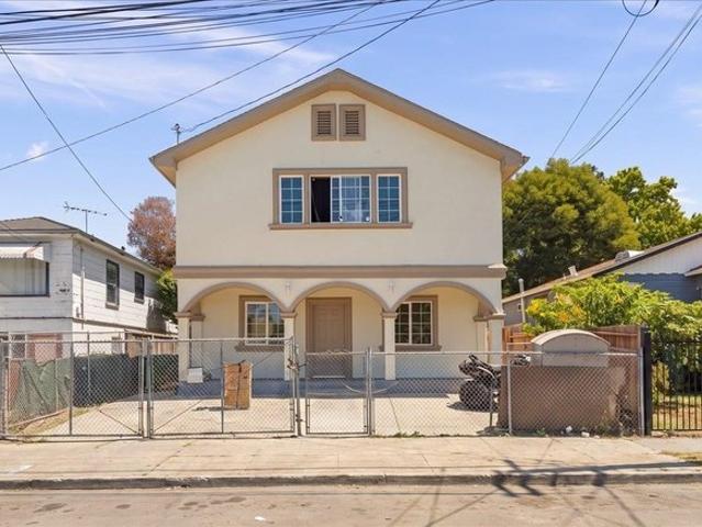 House for sale in Oakland, California