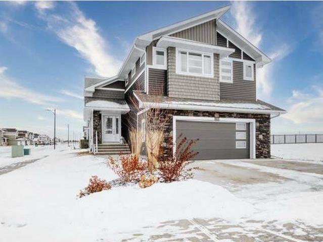 House for sale in Wedgewood, Alberta