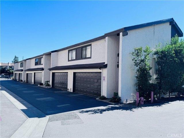 Townhouse for sale in Panorama City, California