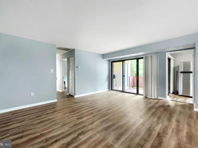 Condo for sale in Annapolis Junction, Maryland