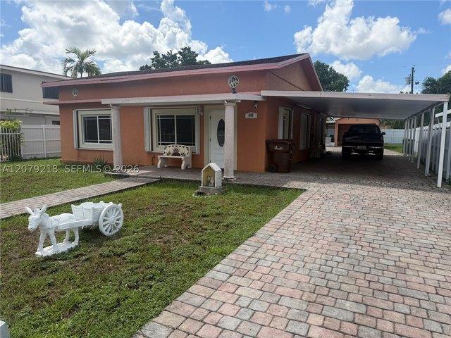 House for sale in Hialeah, Florida