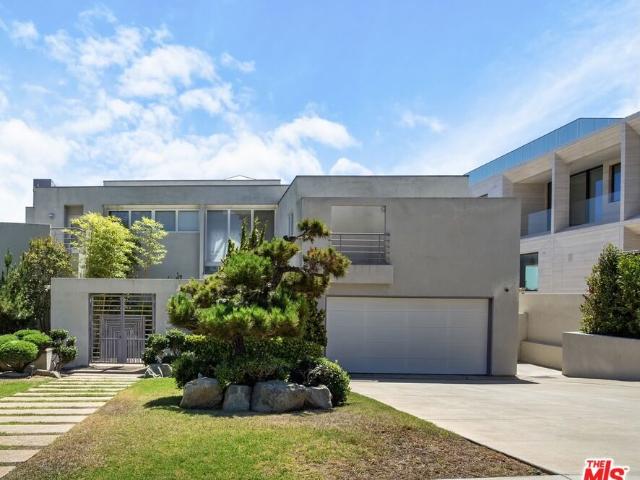 House for sale in Santa Monica, Los Angeles County