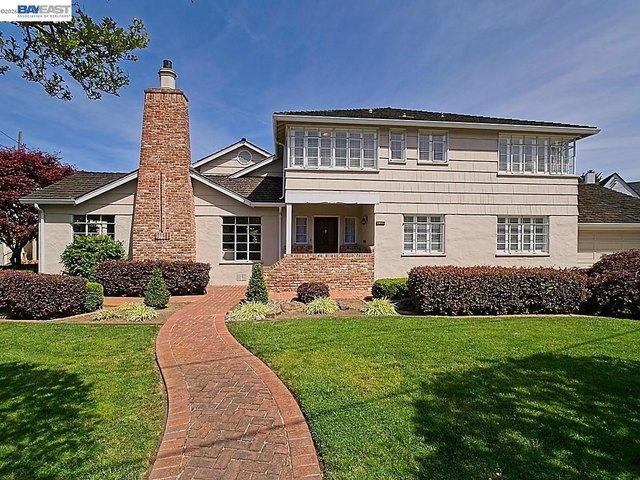 House for sale in San Leandro, California