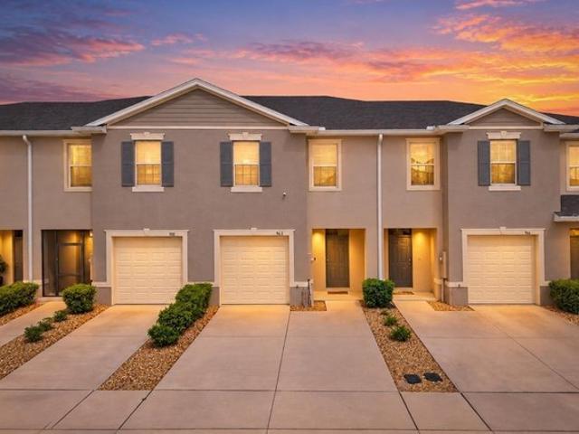 Townhouse for sale in Florida