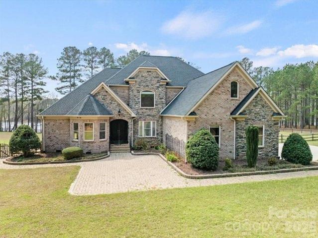 House for sale in Jefferson, South Carolina