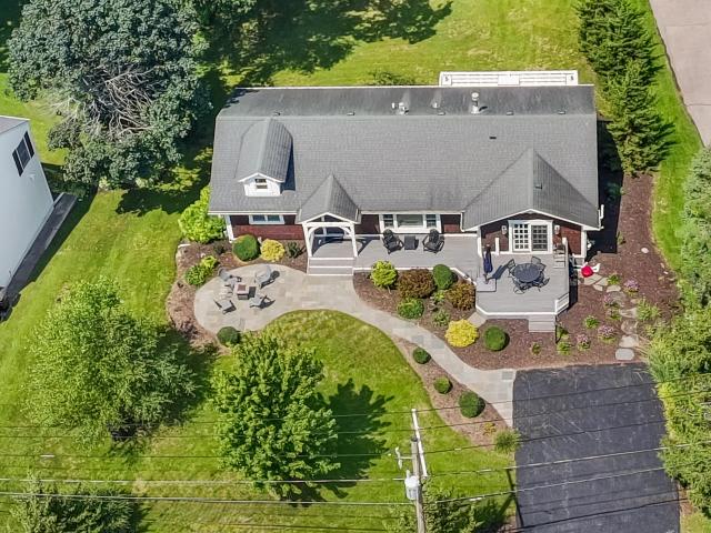 House for sale in Fontana, Wisconsin