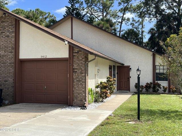 Townhouse for sale in Port Orange, Florida