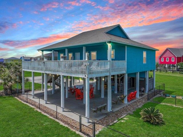House for sale in Port Bolivar, Texas