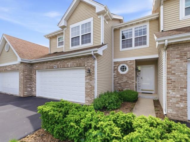 Townhouse for sale in Itasca, Illinois