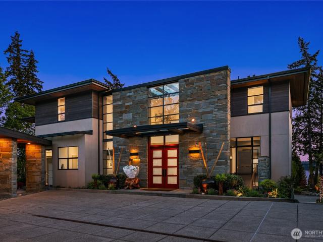 House for sale in Bellevue, Washington